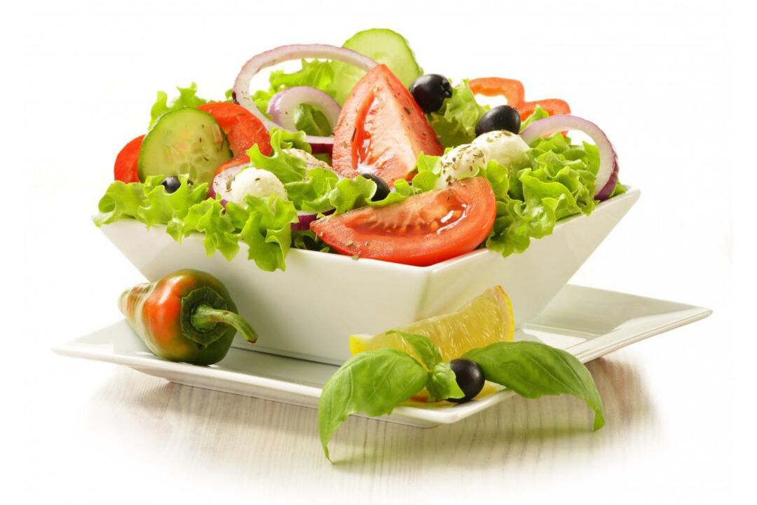 On vegetable days of the chemical diet, you can prepare delicious salads. 