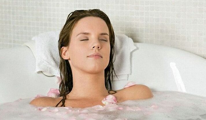 taking a bath to lose weight